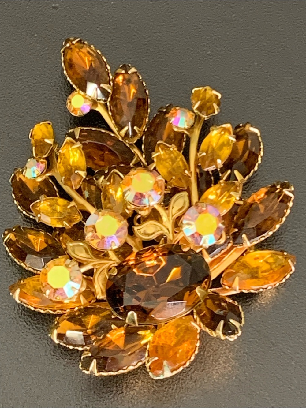 VINTAGE JULIANA D&E Topaz and Aurora Borealis Crystal Leaf Brooch
